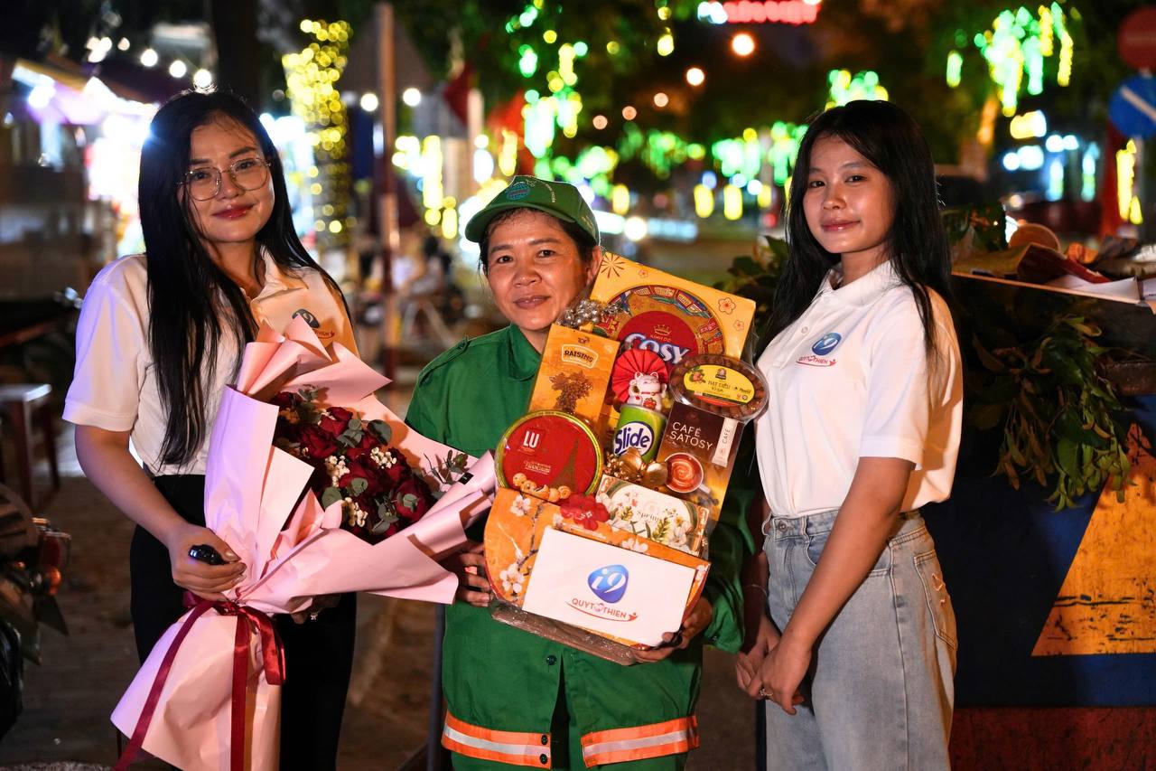 Biểu tượng chất lượng và đa dạng trò chơi